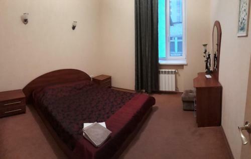 Hotel Azov