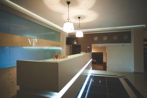 V&p Hotel & Restaurant