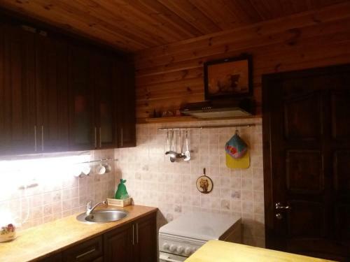Agroturismo Pid Zelyonym Dakhom Country House