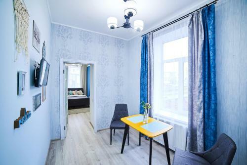 Romantic Apartment For Two In The City Center