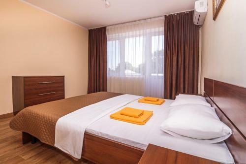 Azure Deluxe Hotel