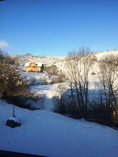 Hostal ?????????? ????? (karpaty Sun)
