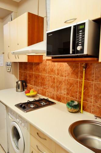 Renewed Central Apartment