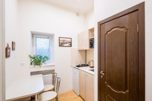 Apartment On Khmelnytskogo Street