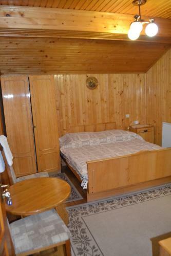 Hostal Sadyba U Lesi