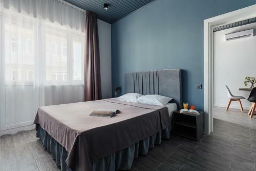 Hotel Welcome Summer