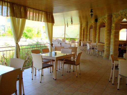 Hotel Briz De Lux