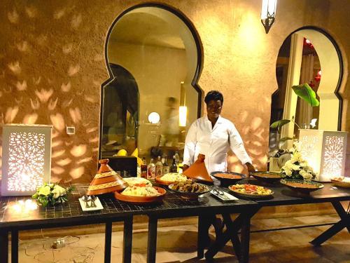 Bed & Breakfast Shems Moon Suites & Spa