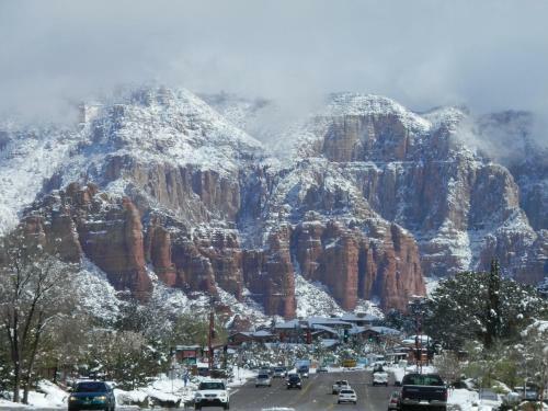 Sedona Spectacle Main And Guest House Sleeps 20