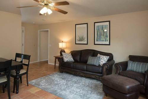 Sedona Spectacle Main And Guest House Sleeps 20