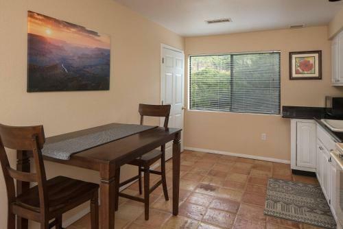 Sedona Spectacle Main And Guest House Sleeps 20