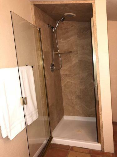 Sedona Spectacle Main And Guest House Sleeps 20