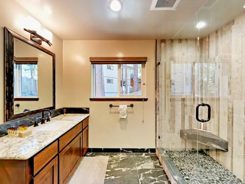 1183 Prospector Trl Home