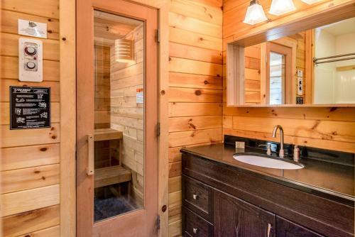 Cedar Log Cabin