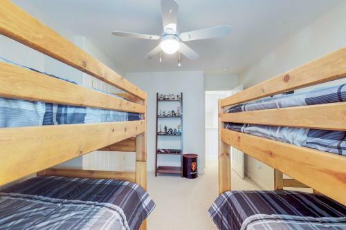 Pine Tree Getaway