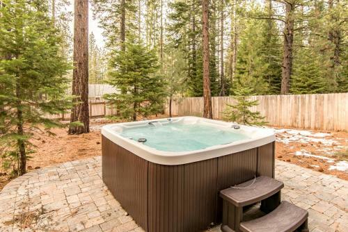 1841 Osage Cir Home