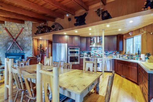 Moosehead Lodge
