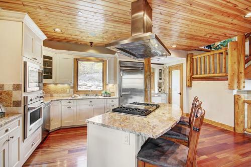 Woodland Lodge At Ruby Ranch Home