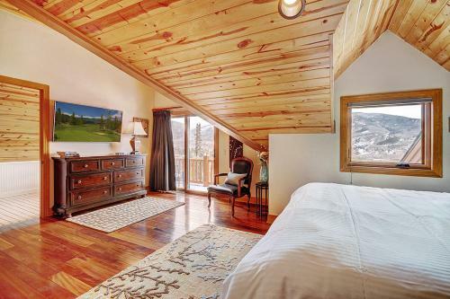 Woodland Lodge At Ruby Ranch Home