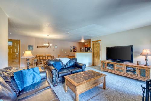 Buffalo Village 306
