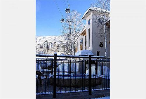 Ski Trail Condominiums - Sk105