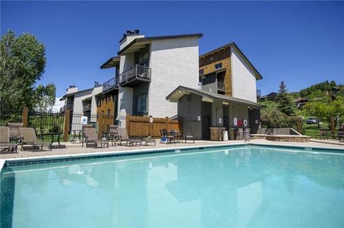 Rockies Condominiums - R2301