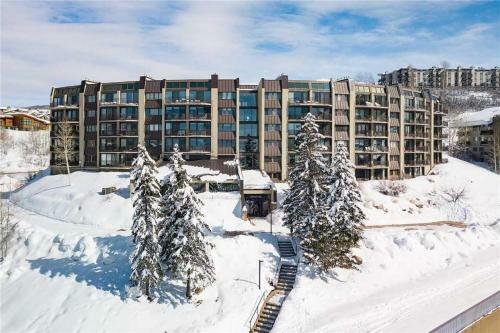 Bronze Tree Condominiums - Bt605