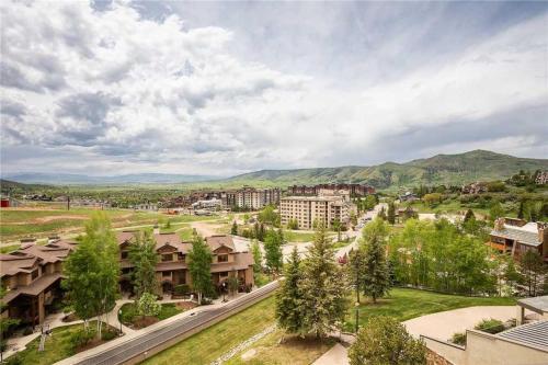 Bronze Tree Condominiums - Bt605