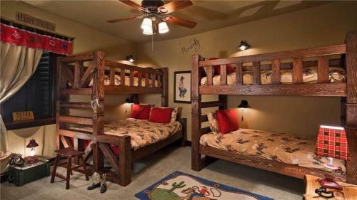Lookout Lodge - Iconic Ultra Luxury Private Home
