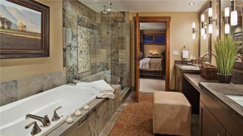 Panorama Peak Penthouse 601