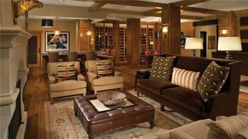 Panorama Peak Penthouse 601