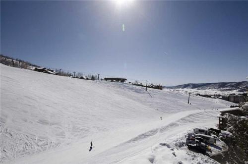 Storm Meadows East Slopeside - Se060