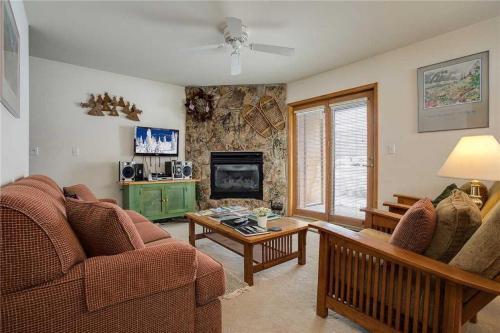 The Pines Condominiums - P106d