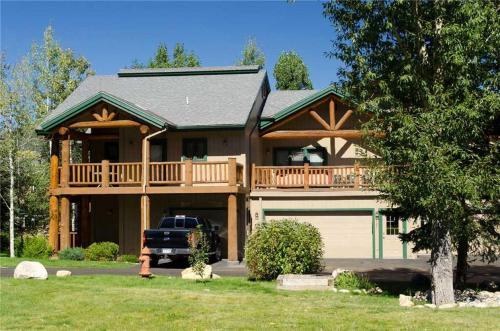 Saddle Creek Sc765