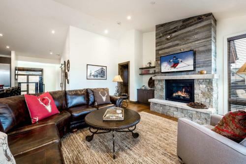 Apartamento 1470 Bangtail Way Condo Unit B Condo