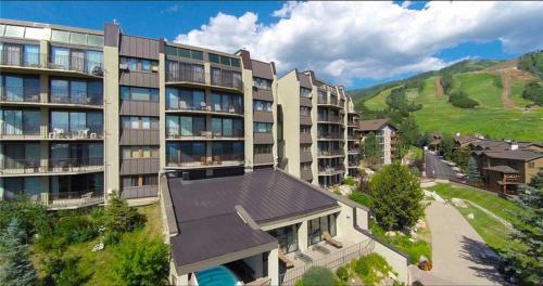 Bronze Tree Condominiums - Bt606