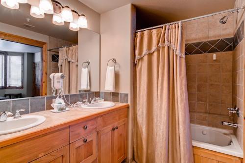 Torian Plum Creekside 417