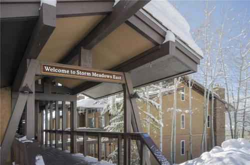 Storm Meadows East Slopeside - Se043