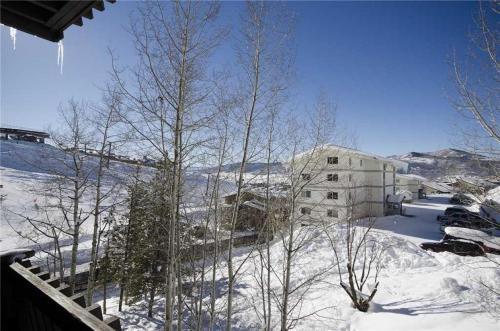 Storm Meadows East Slopeside - Se043