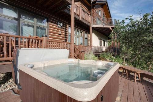 Ponderosa Lodge