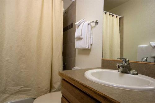Cornerstone Townhomes - Cor12