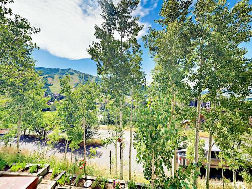 Apartamento 1800 Burgess Creek Rd 103 Condo