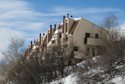 Apartamento 1800 Burgess Creek Rd 103 Condo