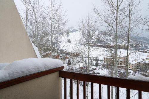 Apartamento 1800 Burgess Creek Rd 103 Condo