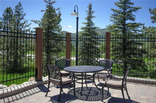Rockies Condominiums - R2408