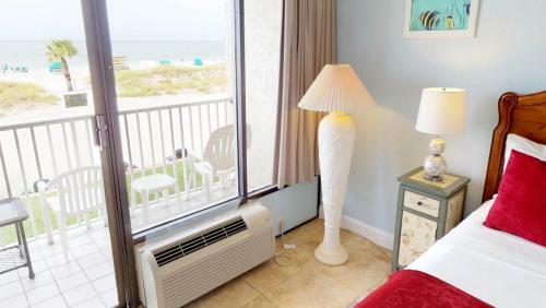Hotel Island Inn Beach Resort