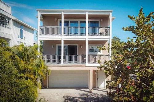 Sunshine House