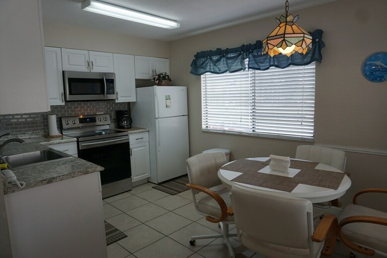 Hotel Redington Surf Resort
