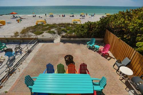 Yoda Beach House