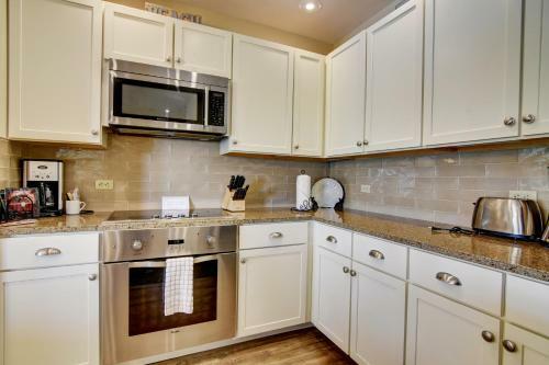 Redfish Village M2-413 Blue Mountain Beach 30a (condo)